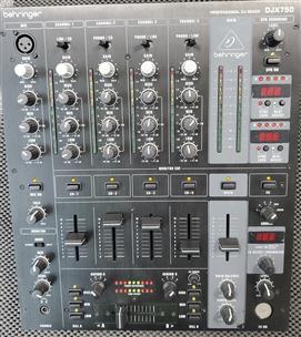 BEHRINGER DJX750 Like New | Buya